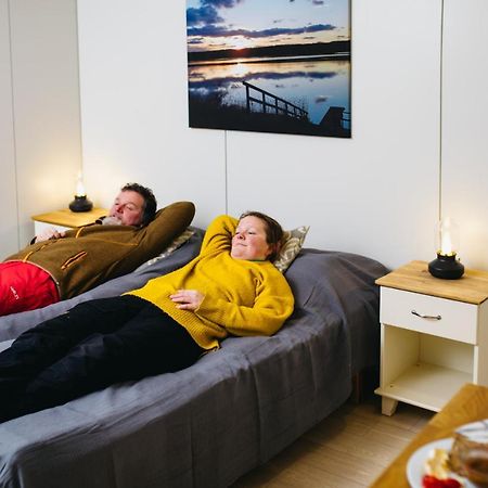 Labbnaes Semesterhem, Radhuset Кимиёнсаари Экстерьер фото